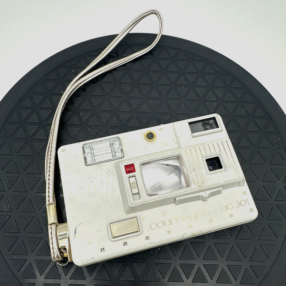 Vintage Minolta Courreges AC 301 Disc Camera - Picture 1 of 5